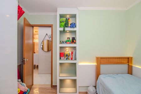 Quarto de apartamento à venda com 2 quartos, 56m² em Morro Santana, Porto Alegre