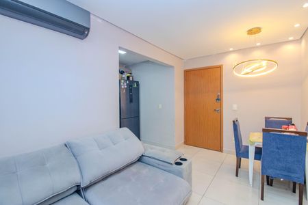 Sala de apartamento à venda com 2 quartos, 56m² em Morro Santana, Porto Alegre