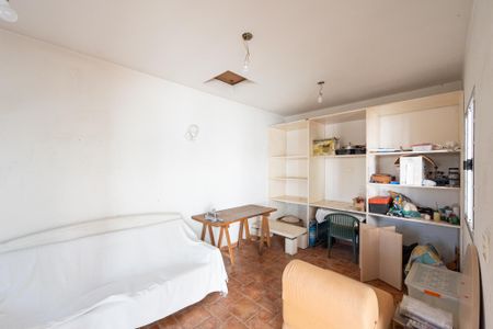 Casa à venda com 230m², 3 quartos e 3 vagasQuarto de Serviço