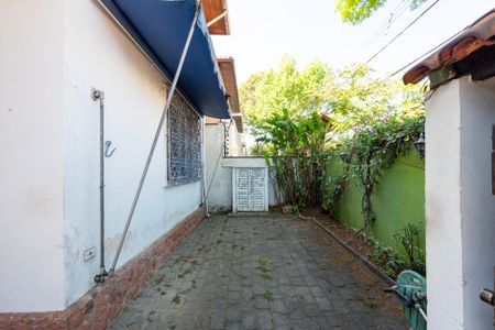 Casa à venda com 230m², 3 quartos e 3 vagasGaragem