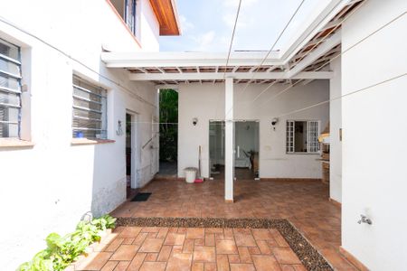 Casa à venda com 230m², 3 quartos e 3 vagasChurrasqueira
