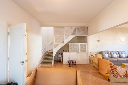 Casa à venda com 230m², 3 quartos e 3 vagasSala