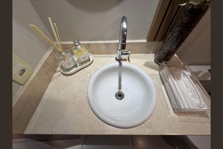 Apartamento à venda com 227m², 3 quartos e 2 vagasLavabo