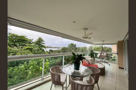 Varanda de apartamento à venda com 3 quartos, 227m² em Barra da Tijuca, Rio de Janeiro