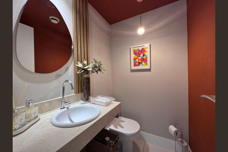 Apartamento à venda com 227m², 3 quartos e 2 vagasLavabo