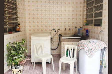 Casa à venda com 3 quartos, 243m² em Vila Guarani, São Paulo