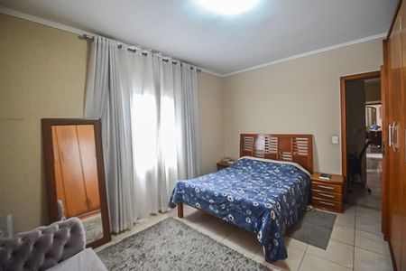 Casa à venda com 224m², 4 quartos e 2 vagasQuarto Suíte