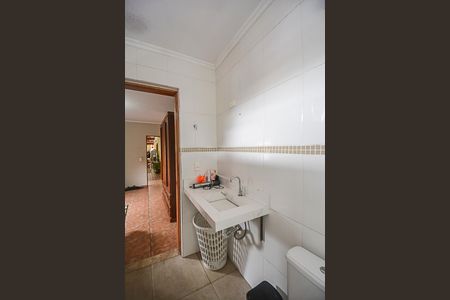 Casa à venda com 224m², 4 quartos e 2 vagasBanheiro da Suíte 2