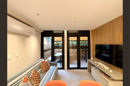 Sala de apartamento para alugar com 1 quarto, 48m² em Leblon, Rio de Janeiro