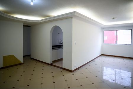 Apartamento para alugar com 80m², 3 quartos e 1 vagaSala