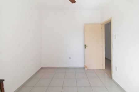 Apartamento para alugar com 74m², 3 quartos e sem vagaQuarto 2