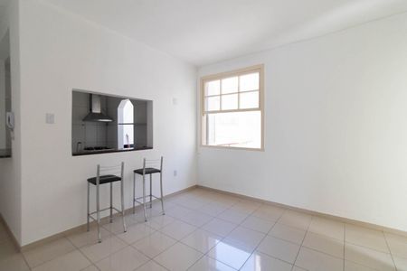 Sala de apartamento para alugar com 3 quartos, 74m² em Cidade Baixa, Porto Alegre