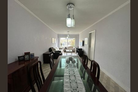 Casa à venda com 238m², 5 quartos e 3 vagasSala de Jantar