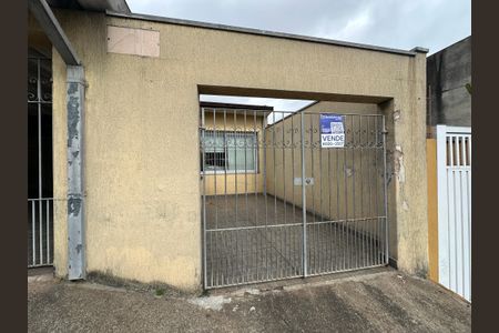 Casa à venda com 238m², 5 quartos e 3 vagasFachada