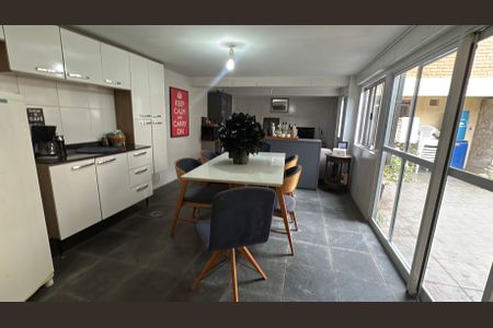 Casa à venda com 238m², 5 quartos e 3 vagasÁrea comum - Salão de festas