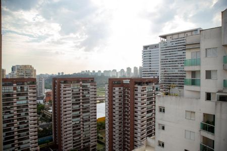 Apartamento para alugar com 37m², 1 quarto e 1 vagaVista