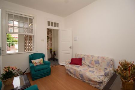 Sala de casa para alugar com 2 quartos, 250m² em Vila Fiat Lux, São Paulo