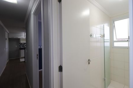 Corredor de apartamento à venda com 2 quartos, 43m² em Parque Sao Vicente, Santo André