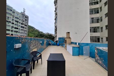 Apartamento à venda com 93m², 2 quartos e 1 vagaÁrea externa