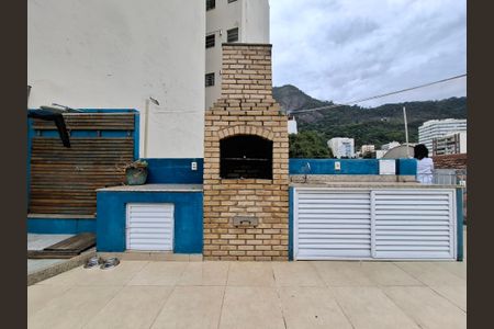 Apartamento à venda com 93m², 2 quartos e 1 vagaÁrea externa