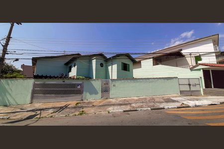 Casa para alugar com 191m², 4 quartos e 7 vagasFachada da Casa