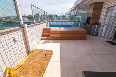 Apartamento à venda com 203m², 4 quartos e 3 vagas Apartamento à venda com 203m², 4 quartos e 3 vagasCobertura