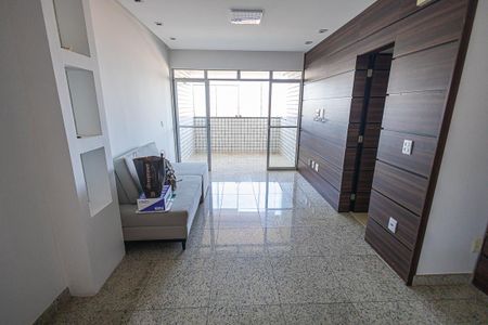 Apartamento à venda com 203m², 4 quartos e 3 vagas Apartamento à venda com 203m², 4 quartos e 3 vagasSala