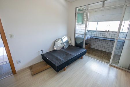 Apartamento à venda com 203m², 4 quartos e 3 vagas Apartamento à venda com 203m², 4 quartos e 3 vagasSuíte