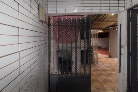 Casa para alugar com 50m², 1 quarto e sem vagaÁrea de Serviço