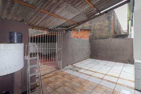 Casa para alugar com 50m², 1 quarto e sem vagaQuintal