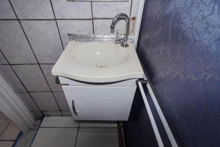 Banheiro de casa para alugar com 1 quarto, 50m² em Jardim Brasilia, São Paulo