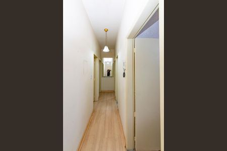 Apartamento à venda com 70m², 2 quartos e 1 vagaCorredor