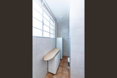 Apartamento à venda com 70m², 2 quartos e 1 vagaÁrea de Serviço