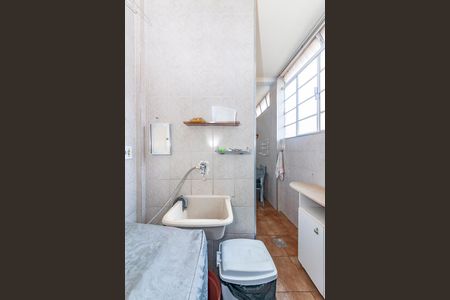 Apartamento à venda com 70m², 2 quartos e 1 vagaÁrea de Serviço