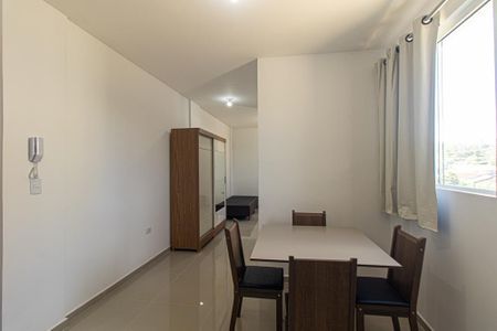 Sala/Cozinha de kitnet/studio para alugar com 1 quarto, 30m² em Jardim das Américas, Curitiba