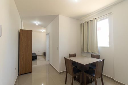 Sala/Cozinha de kitnet/studio para alugar com 1 quarto, 30m² em Jardim das Américas, Curitiba