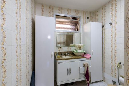 Banheiro de apartamento para alugar com 1 quarto, 60m² em Vila Buarque, São Paulo