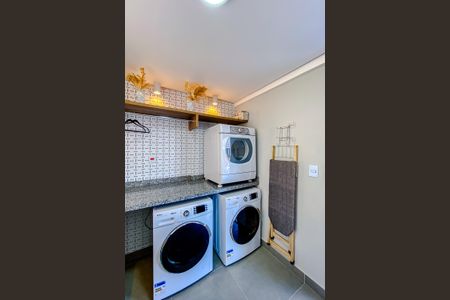 Apartamento à venda com 27m², 1 quarto e sem vagaÁrea comum