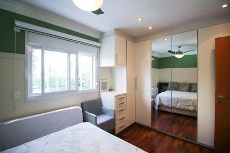 Apartamento à venda com 94m², 2 quartos e 2 vagasSuíte