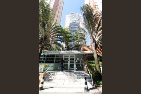 Apartamento à venda com 94m², 2 quartos e 2 vagasFachada