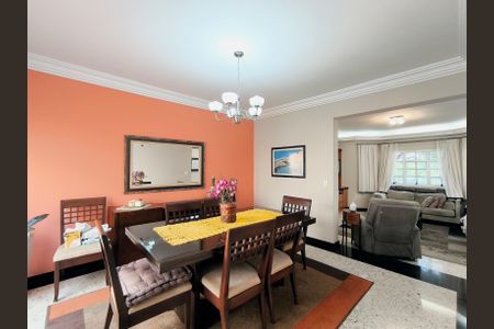 Sala de casa de condomínio para alugar com 4 quartos, 297m² em Engordadouro, Jundiaí