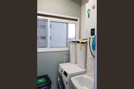 Apartamento para alugar com 75m², 2 quartos e 1 vagaÁrea de Serviço