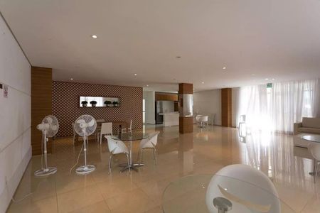 Apartamento para alugar com 75m², 2 quartos e 1 vagaÁrea comum - Salão de festas