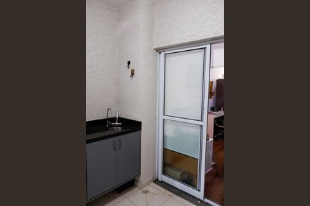 Apartamento para alugar com 75m², 2 quartos e 1 vagaSacada