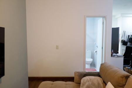 Apartamento para alugar com 75m², 2 quartos e 1 vagaSala