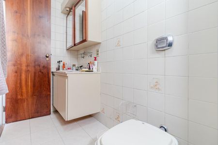 Apartamento à venda com 104m², 3 quartos e 2 vagasBanheiro da Suíte