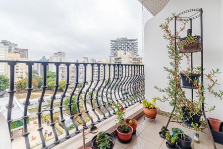 Apartamento à venda com 104m², 3 quartos e 2 vagasVaranda