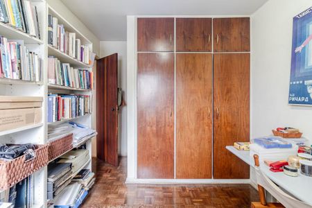 Apartamento à venda com 104m², 3 quartos e 2 vagasQuarto 2