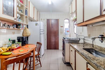 Apartamento à venda com 104m², 3 quartos e 2 vagasCozinha