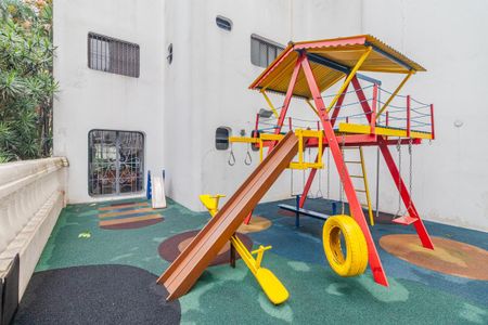 Apartamento à venda com 104m², 3 quartos e 2 vagasÁrea comum - Playground